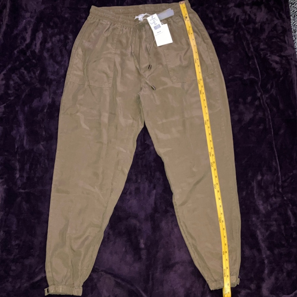 Thread & Supply ✨NWT✨ Rustic Tan/Army Green Jogger Pants